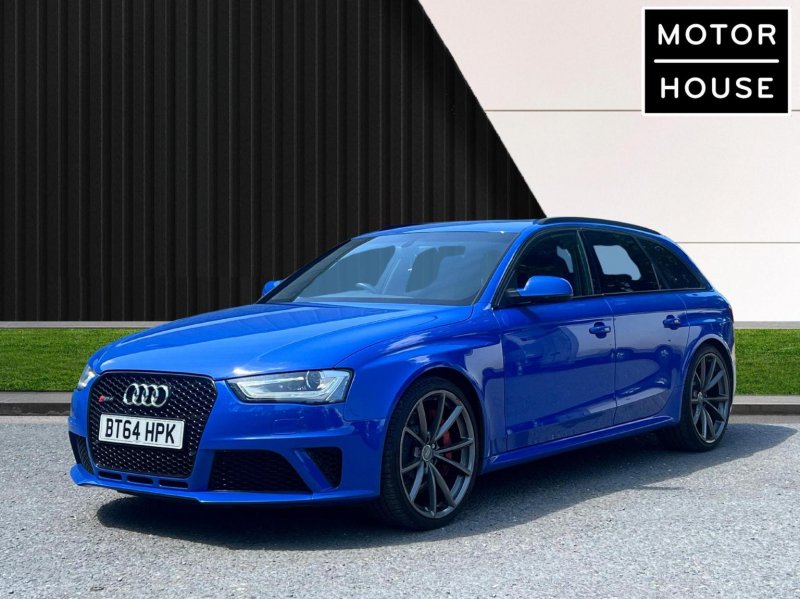 AUDI RS4