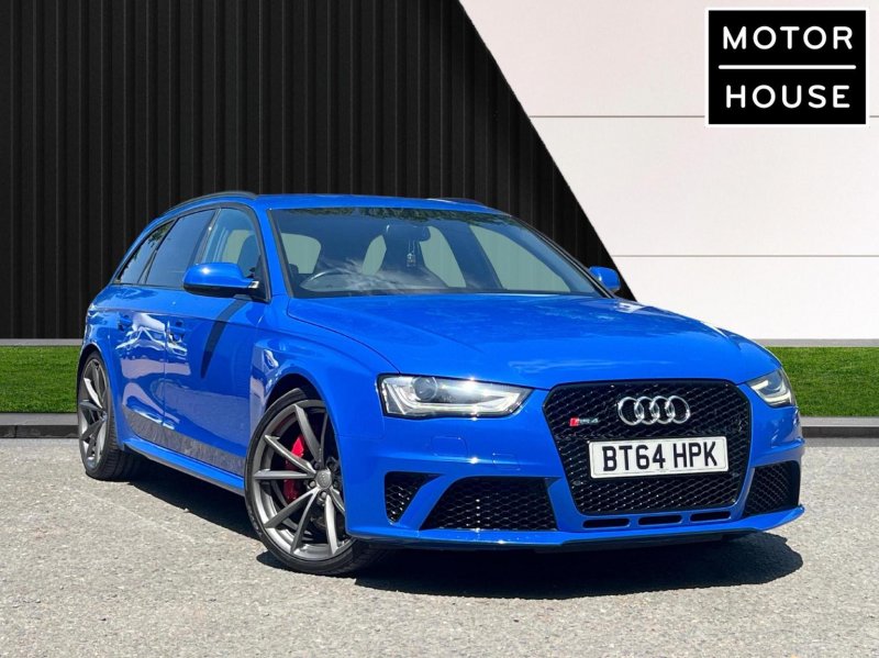 AUDI RS4