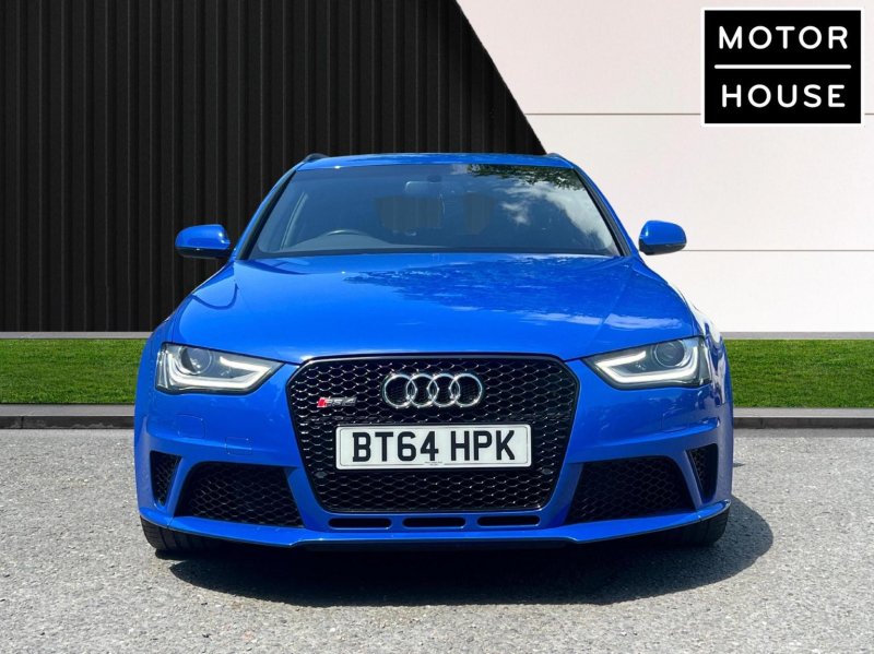 AUDI RS4