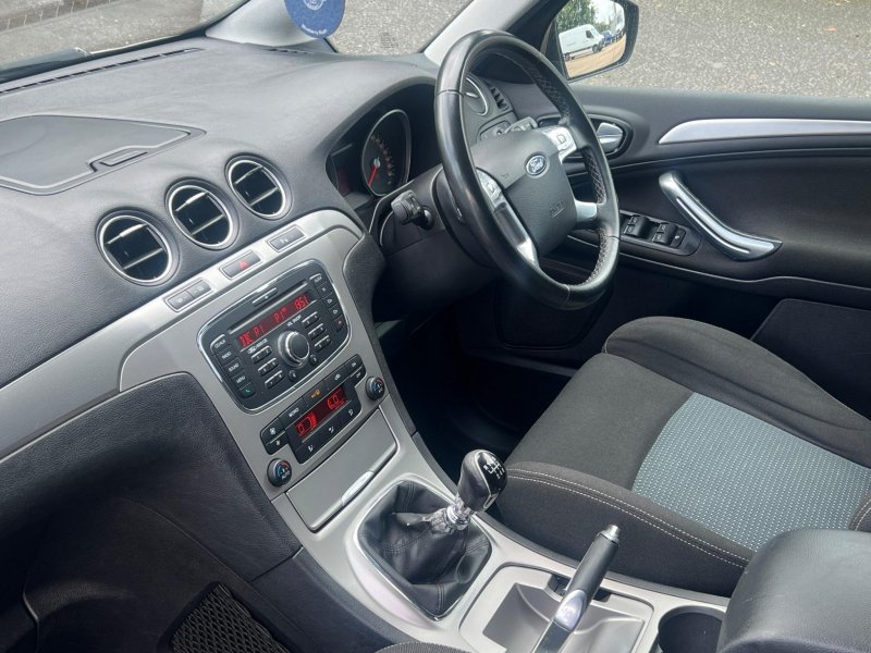 FORD S-MAX