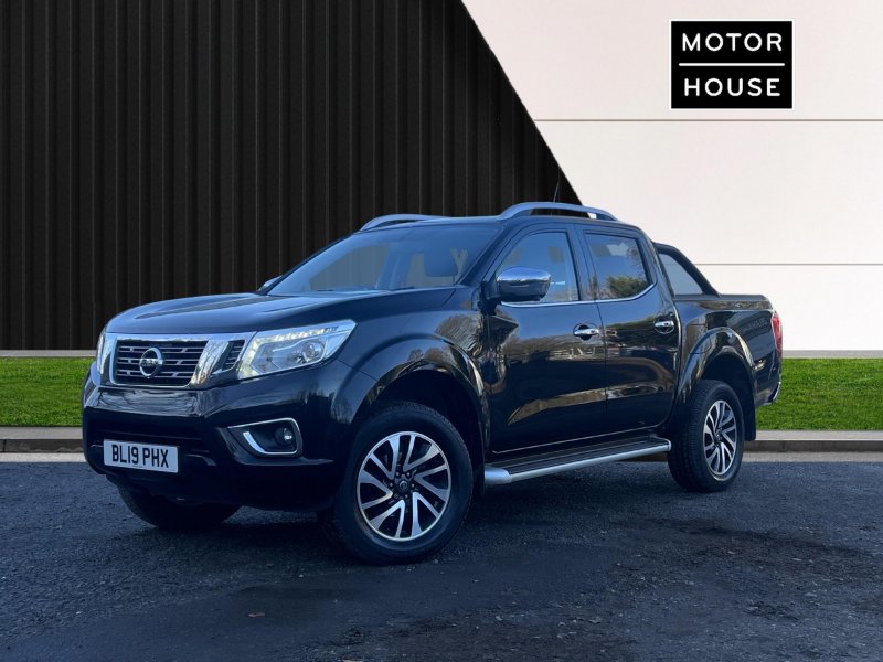 NISSAN NAVARA