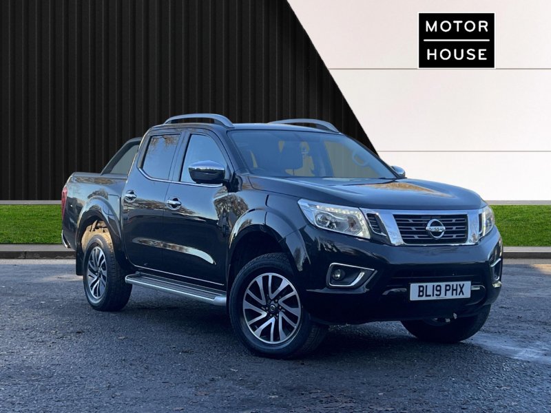 NISSAN NAVARA