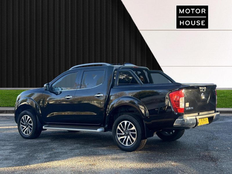 NISSAN NAVARA