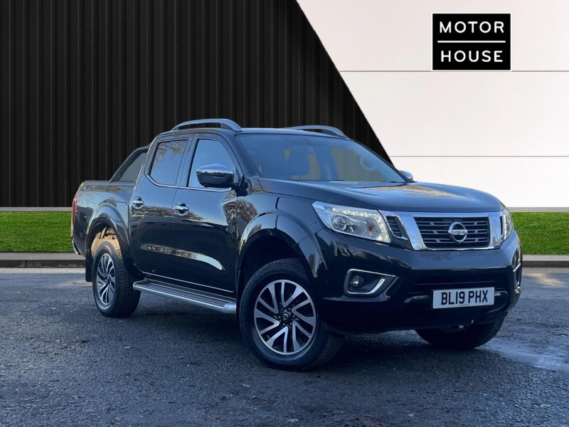 NISSAN NAVARA