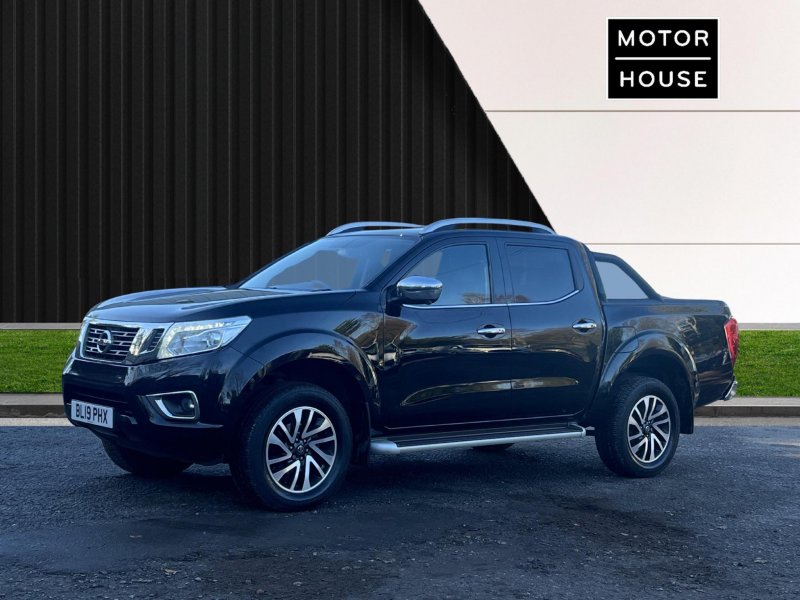 NISSAN NAVARA