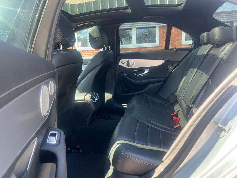 MERCEDES-BENZ C CLASS